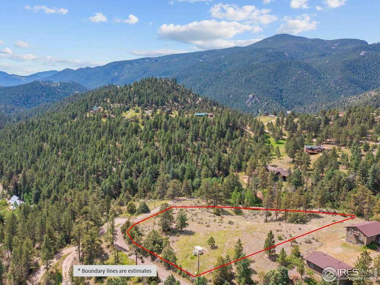 1375 Streamside Dr  