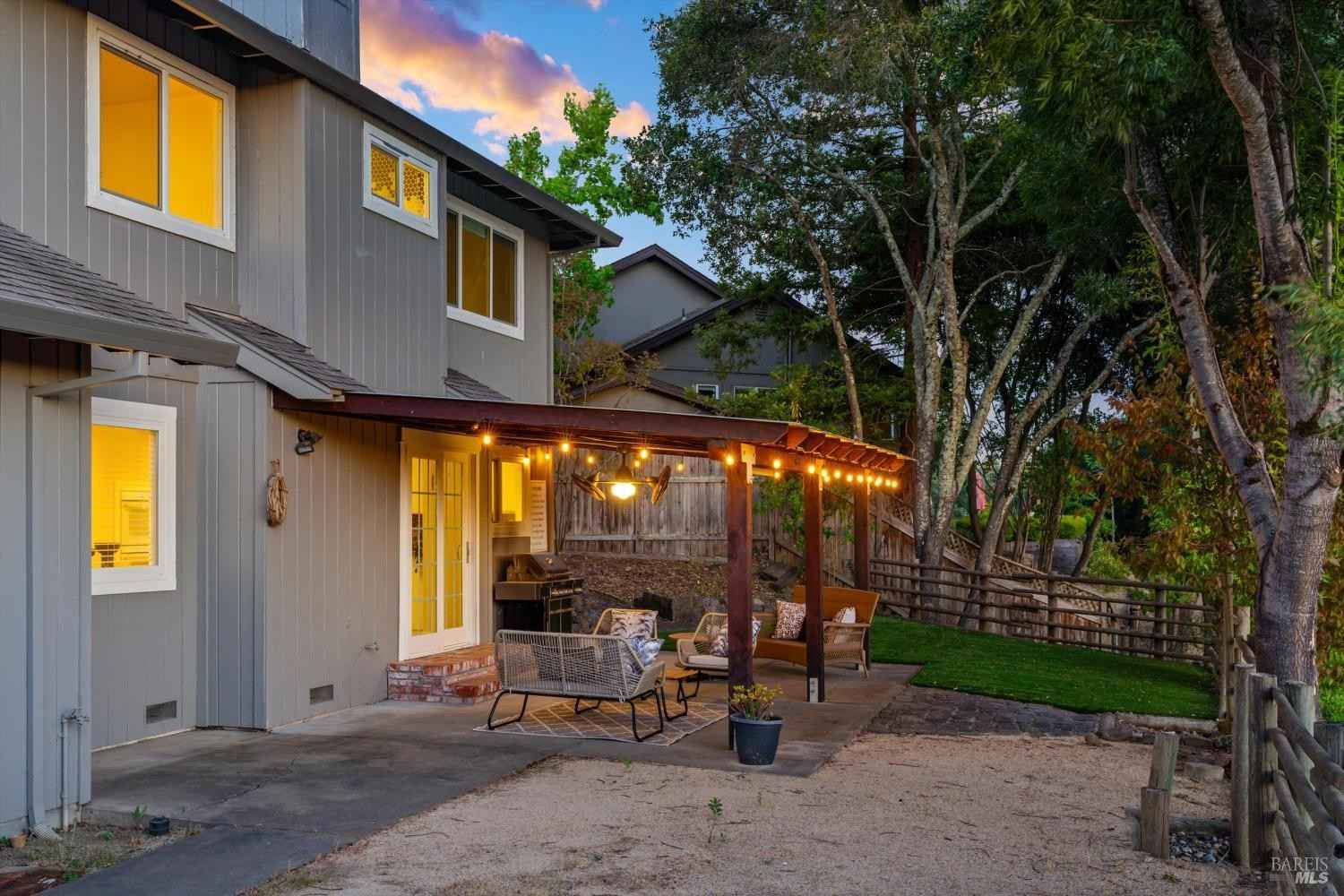 513 Jachetta Ct  