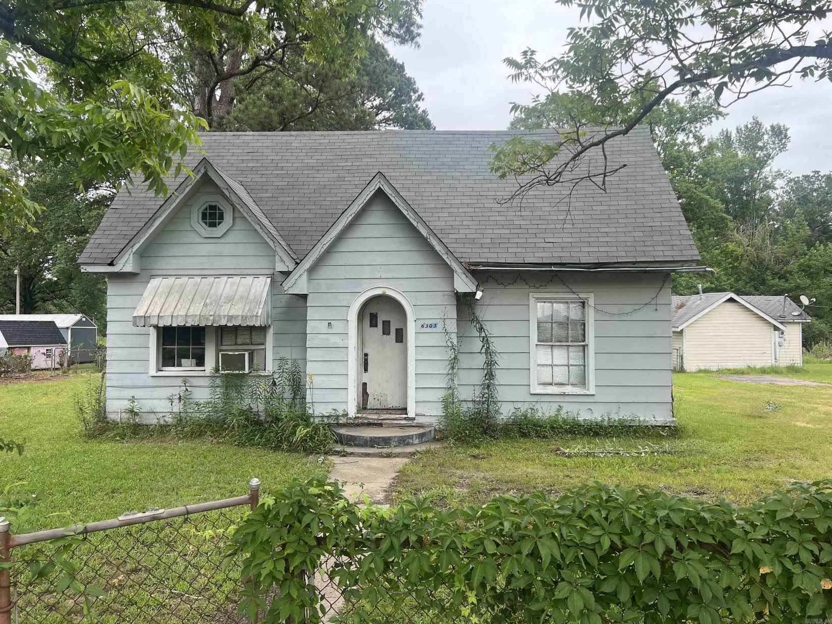 6219-6221-6303 Dollarway  
