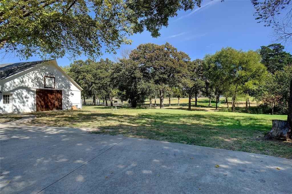 1285 Shady Oaks Dr  