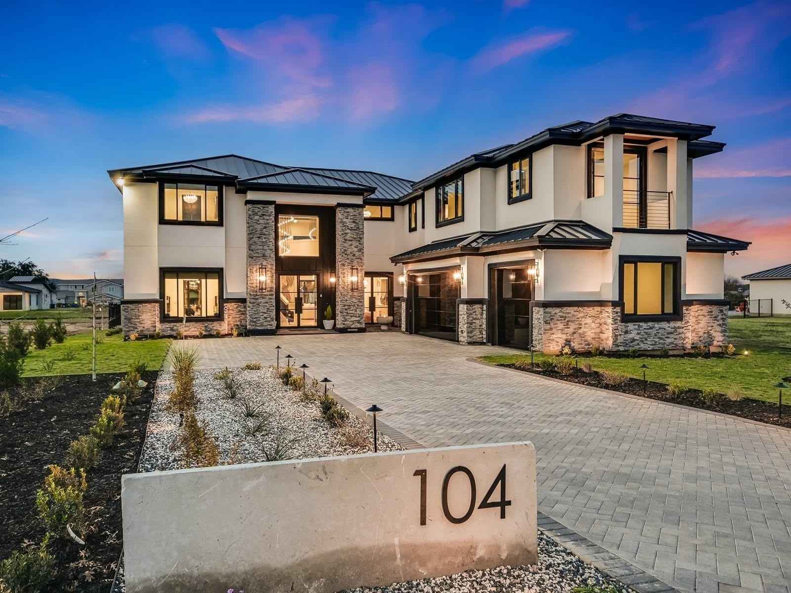 104 Summerlife Ln  