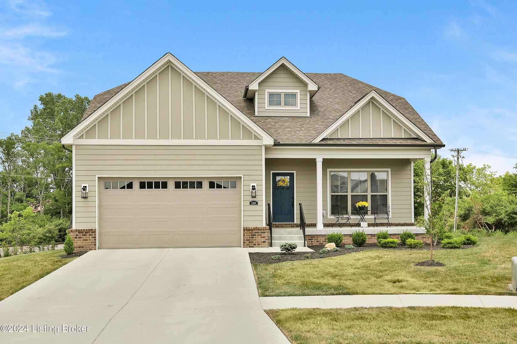 1208 Divot Way  