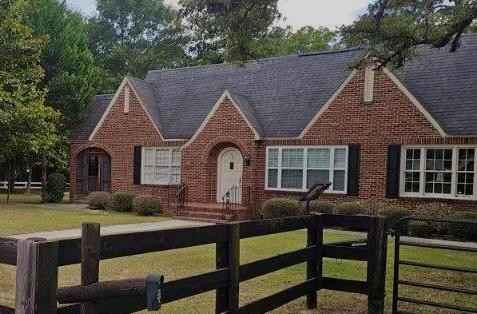 909 Chester Ave  