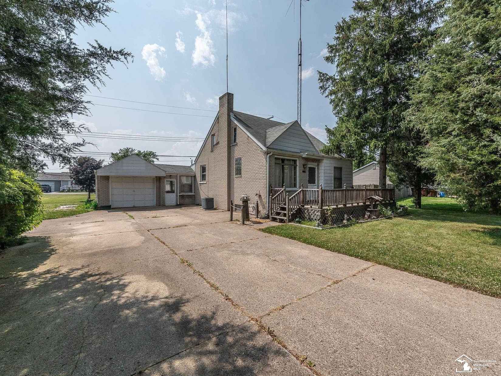4971 Elm  