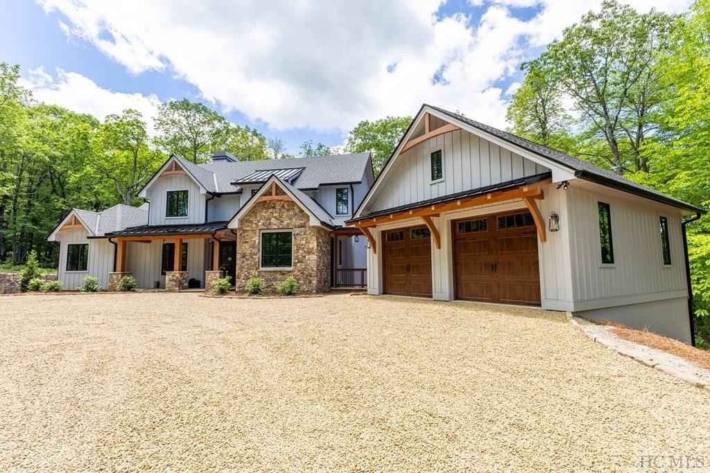 1984 New Settler's Way  