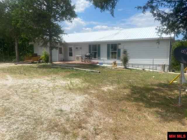 73 W Piper Ln  