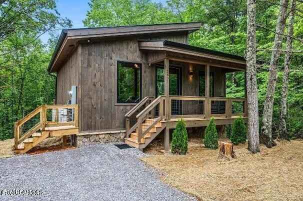 2807 Teaberry Hill Way  