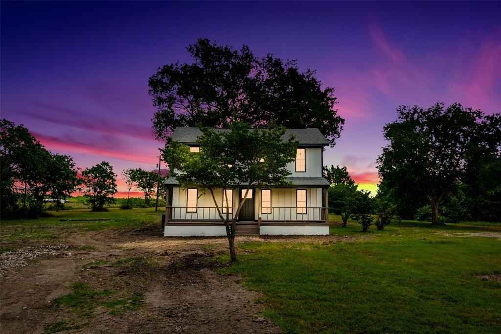 1015 NW County Rd 0180  