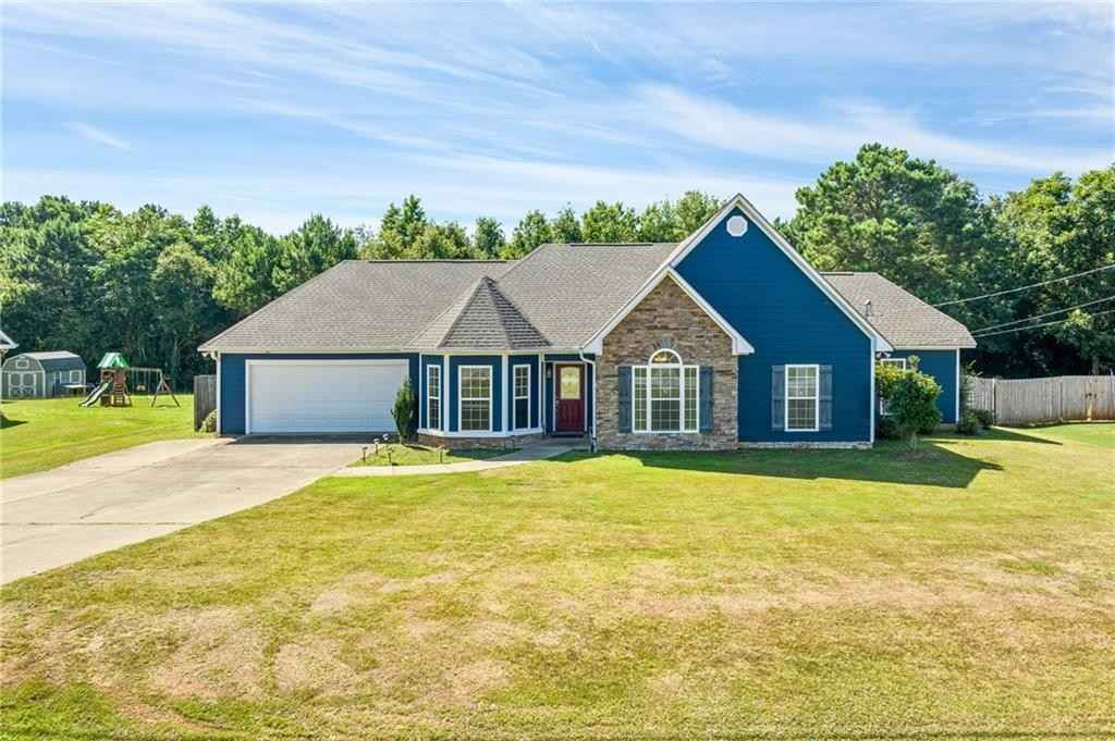 76 Lee Rd 2152  