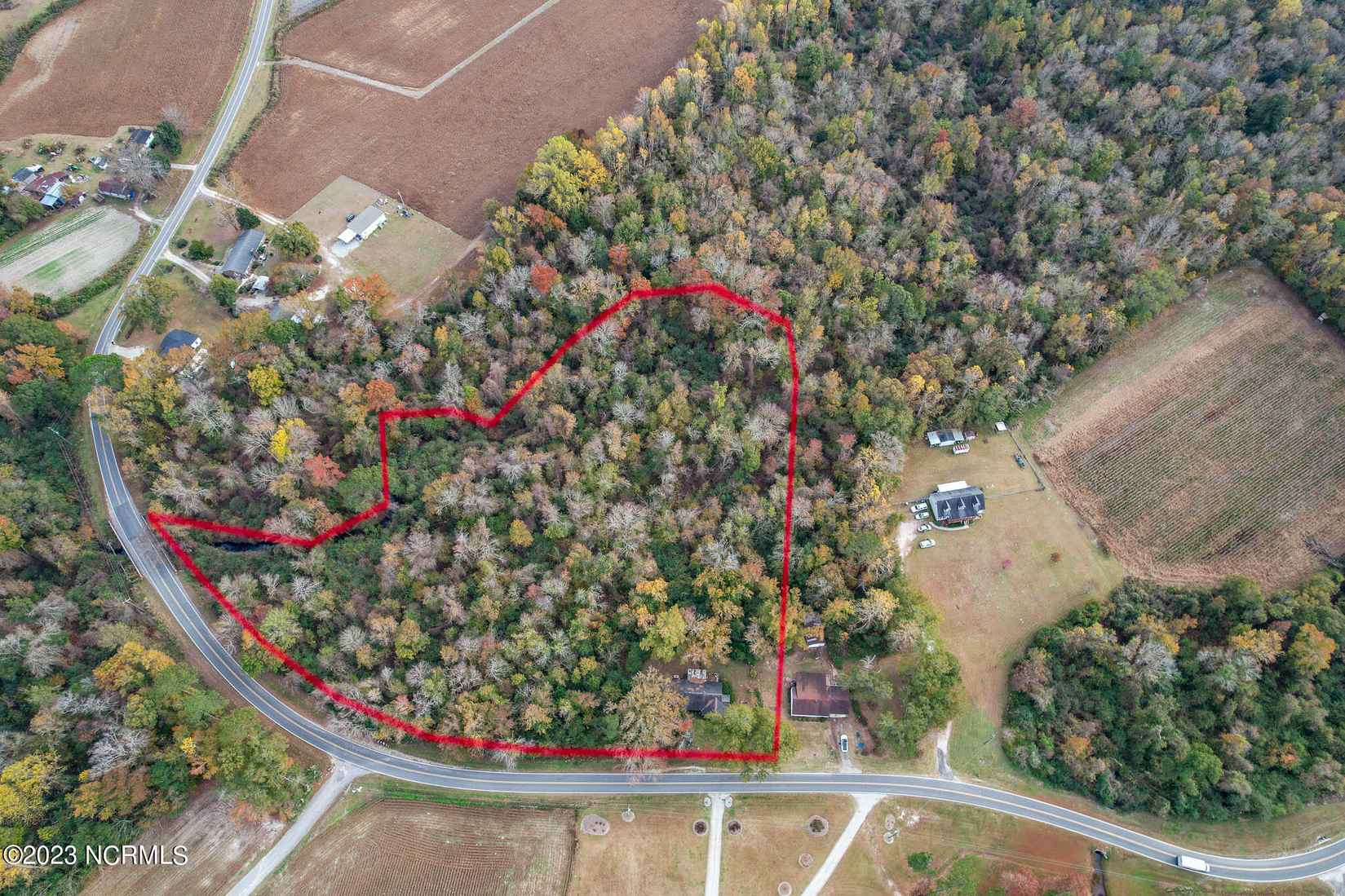 1496 Kellum Loop Rd  