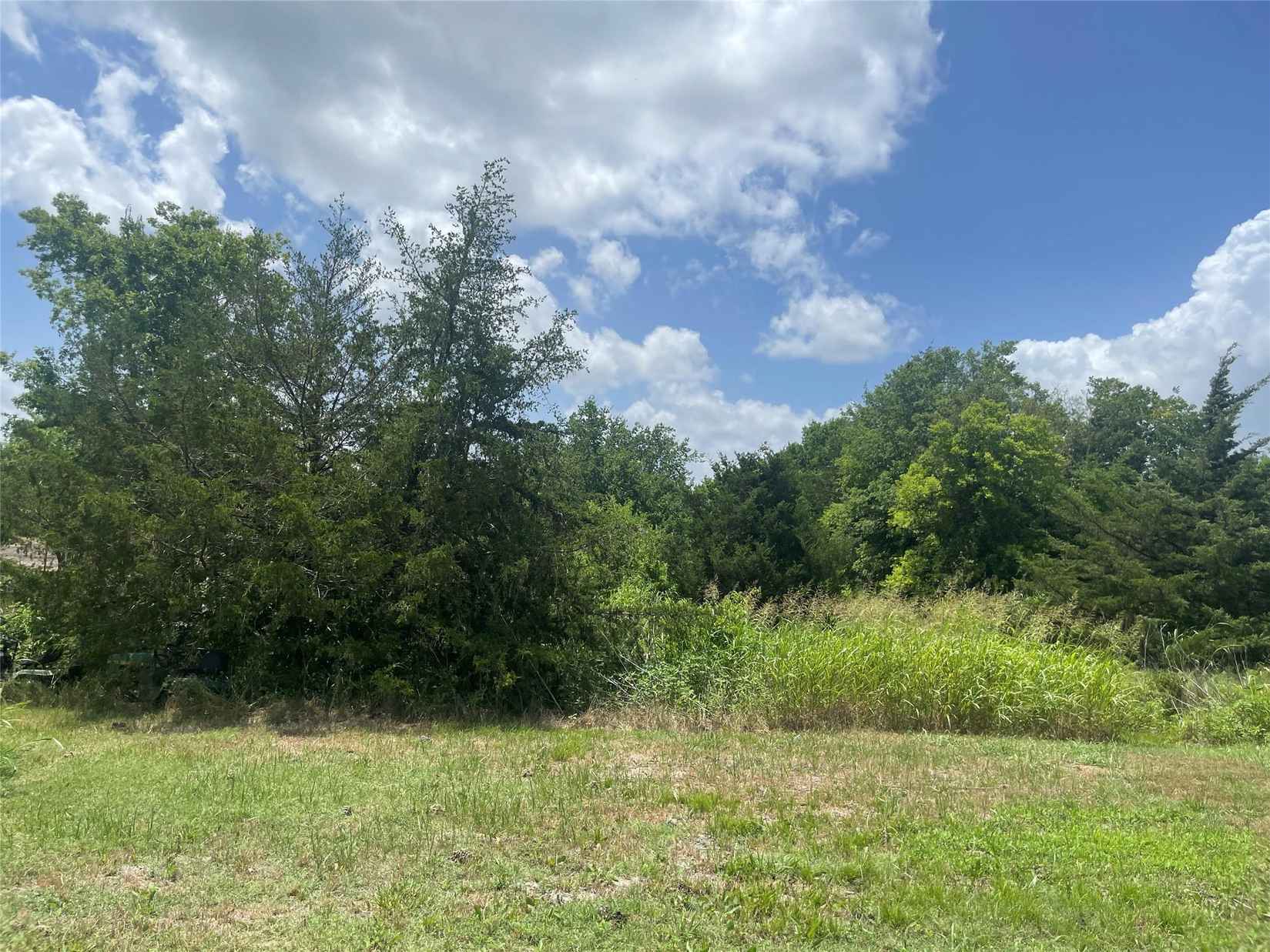 2699 Farm Rd 2068  