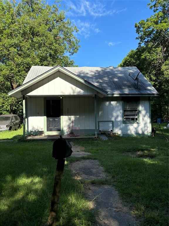 2607 Locust St  