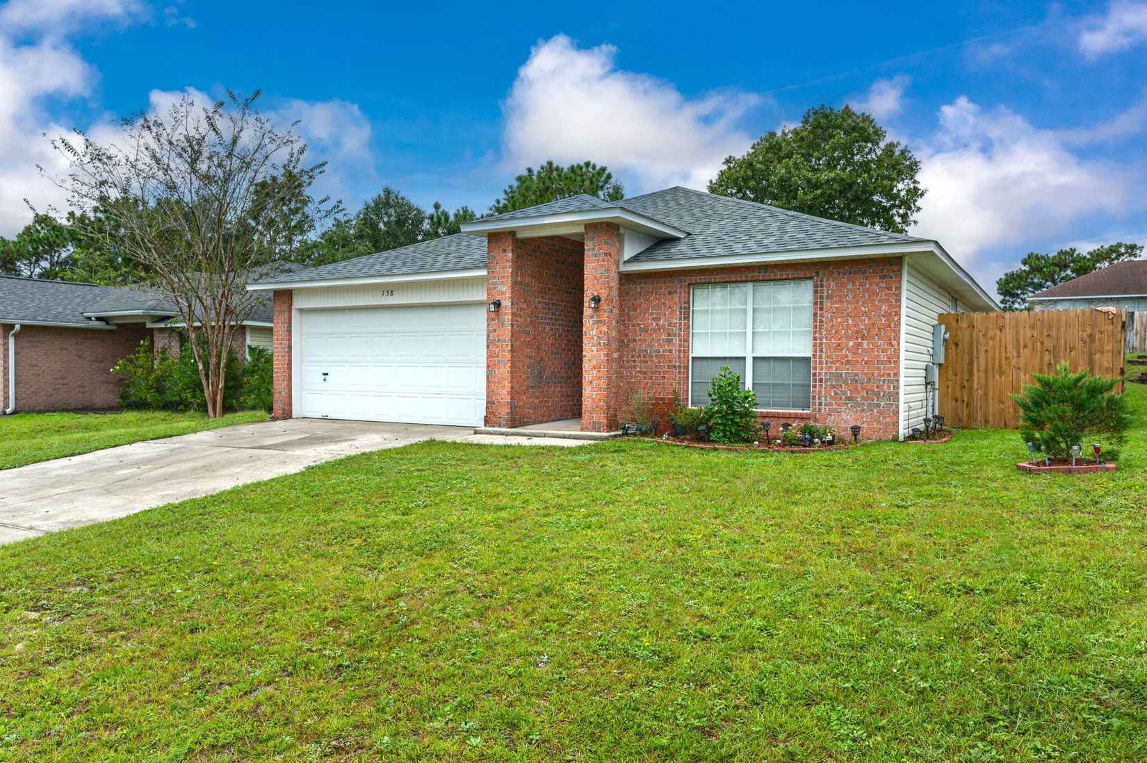 138 Sandstone Trl  