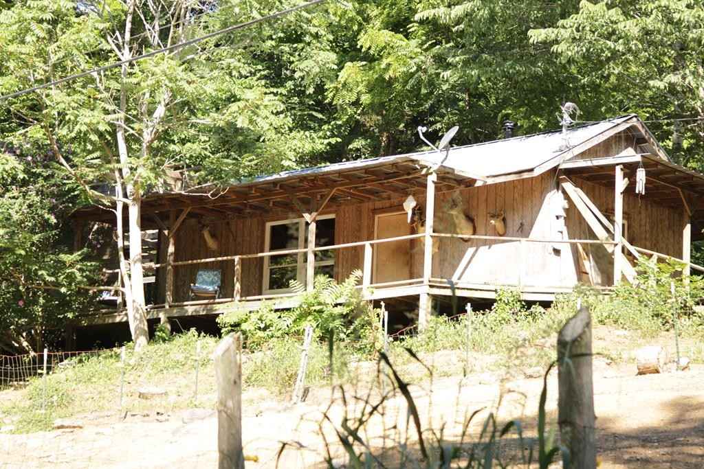 740 Cook Ln  