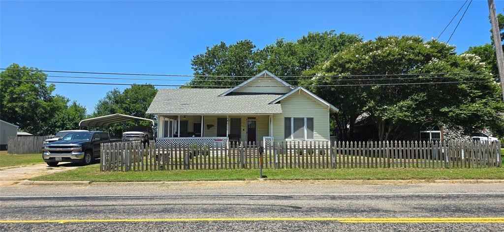 380 S 1st St  