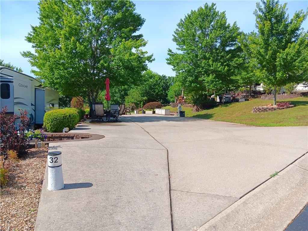 1229 County Road 663 Lot Unit 32  