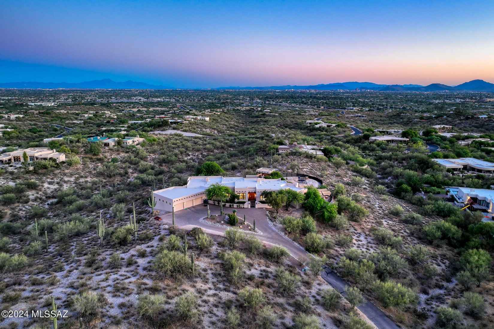 3530 E Calle Puerta de Acero  