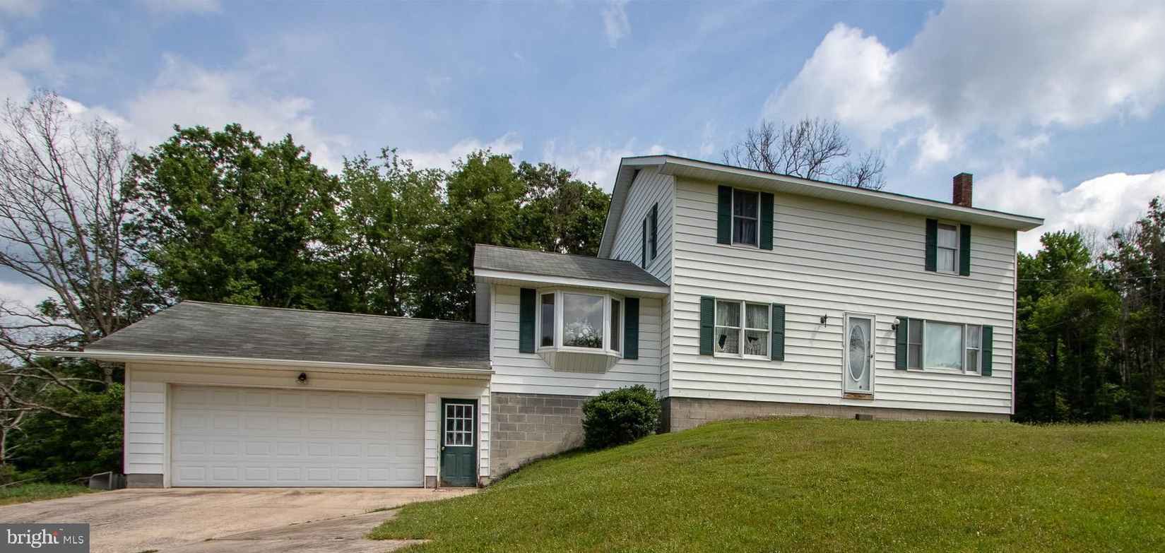 1328 Centre Hl Rd  