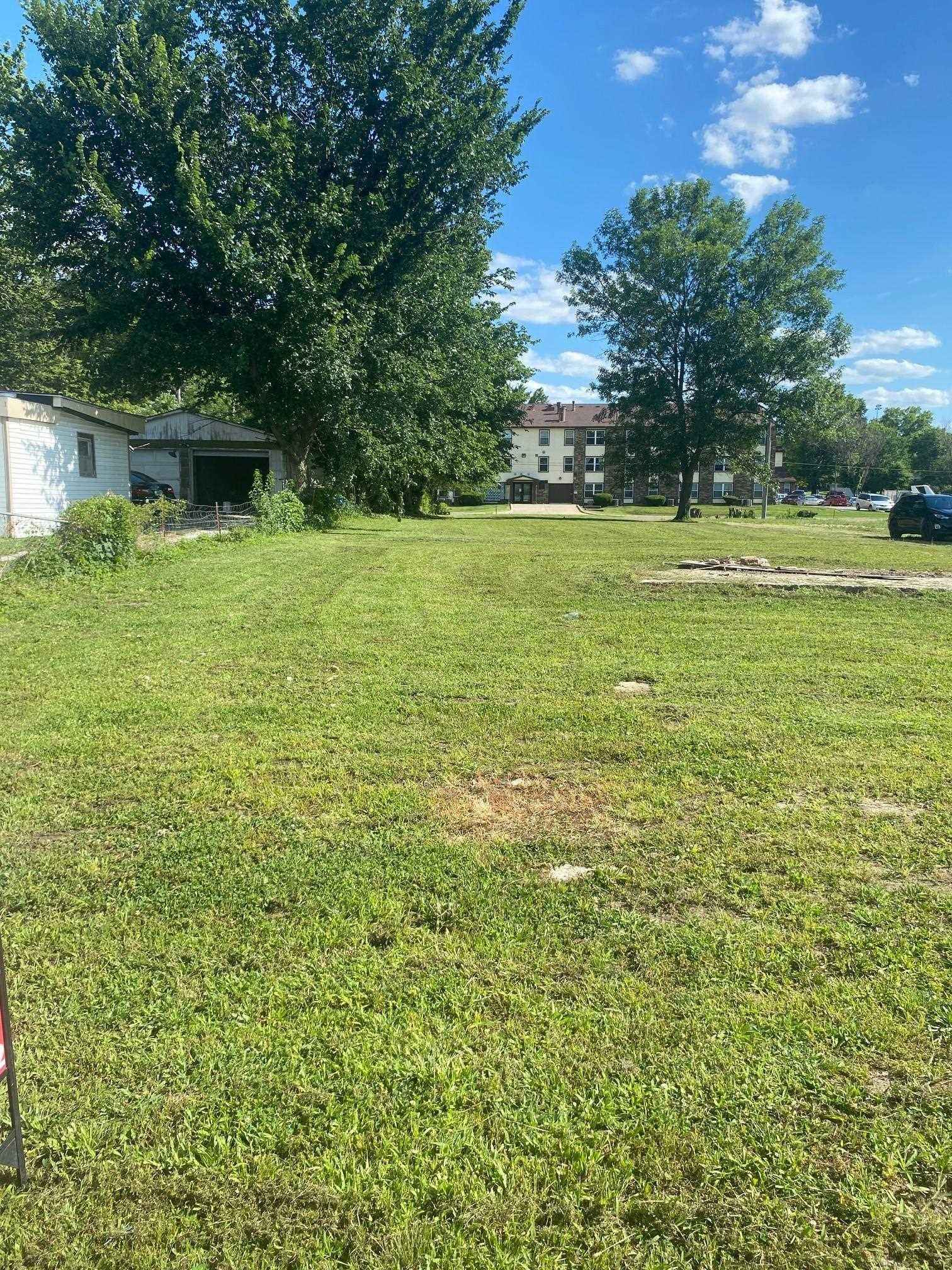 1421 W Main  