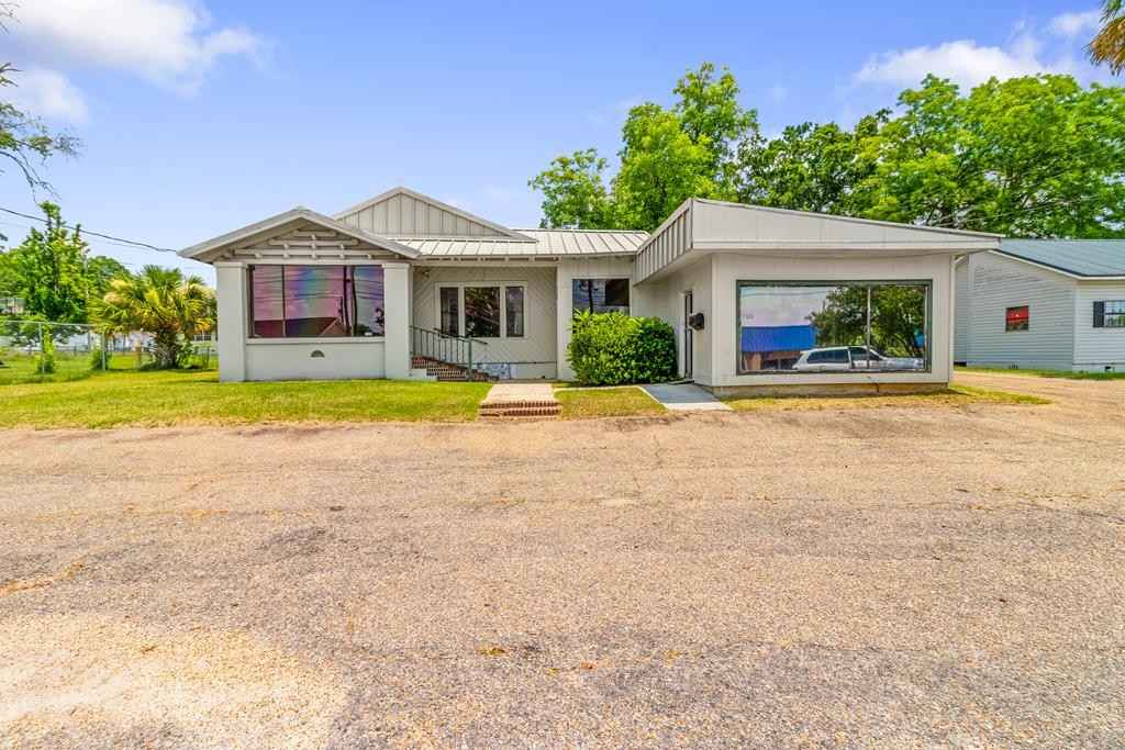 1125 Saint Andrews St  