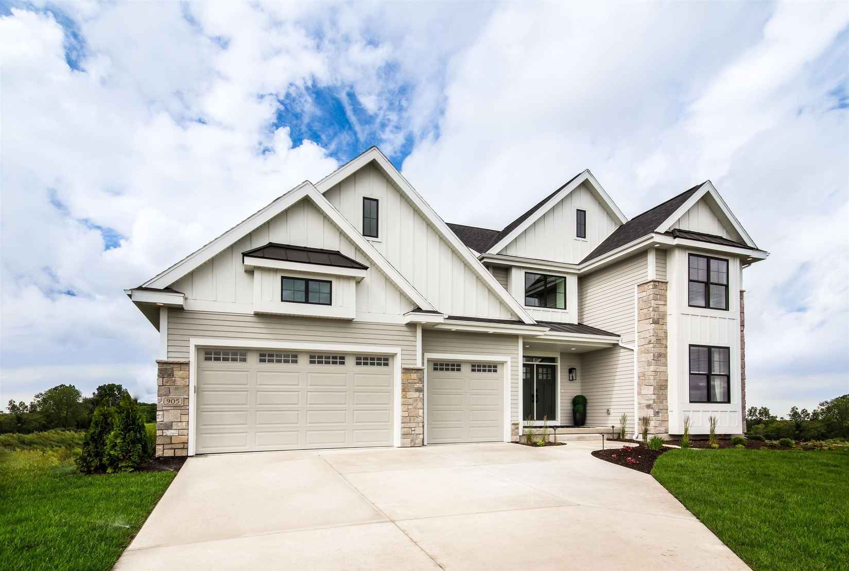 905 Roger Ct  