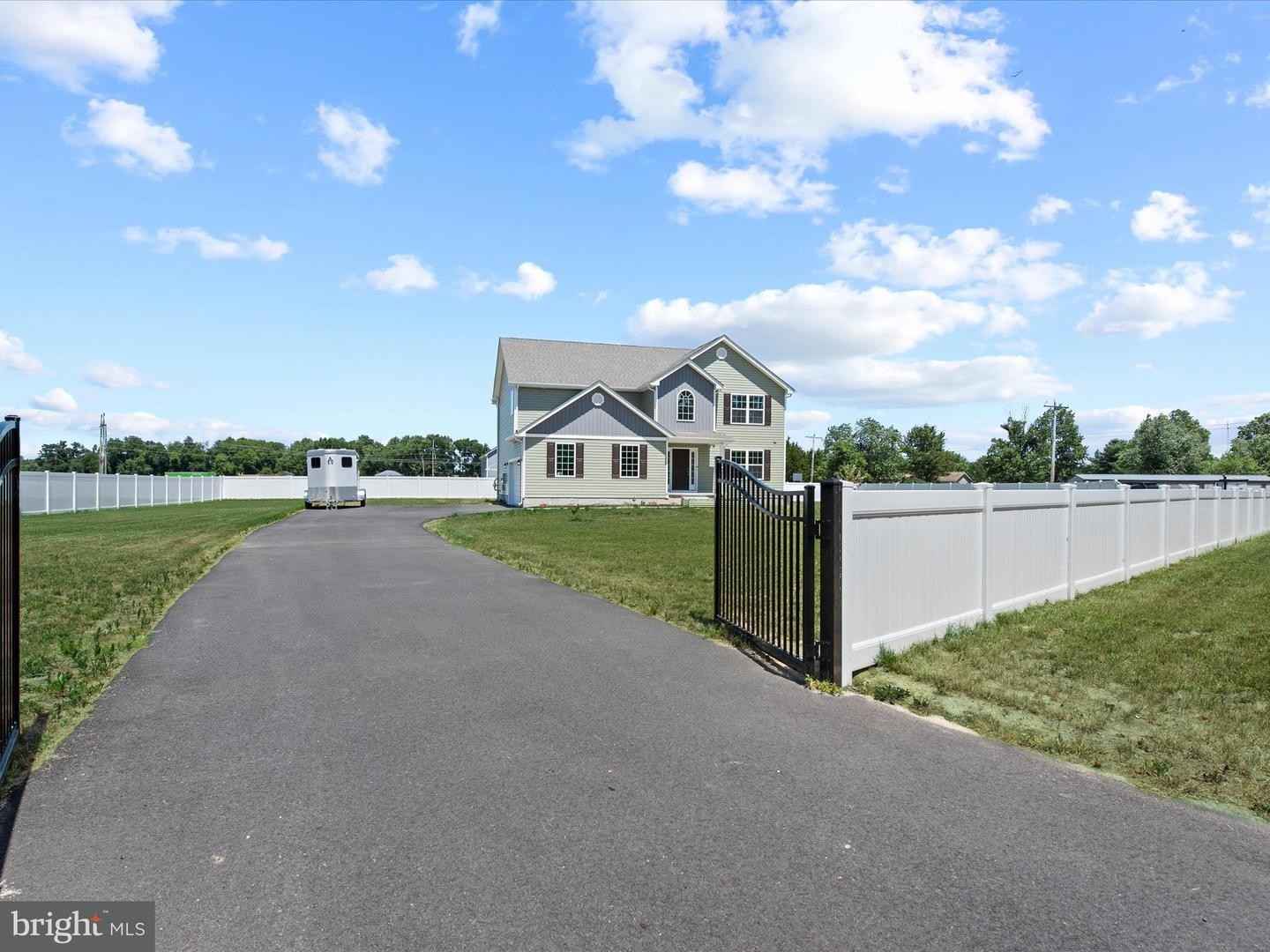 16205 ABBOTTS POND RD  