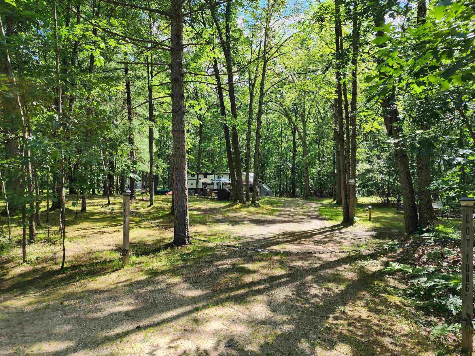 4470 Hemlock  