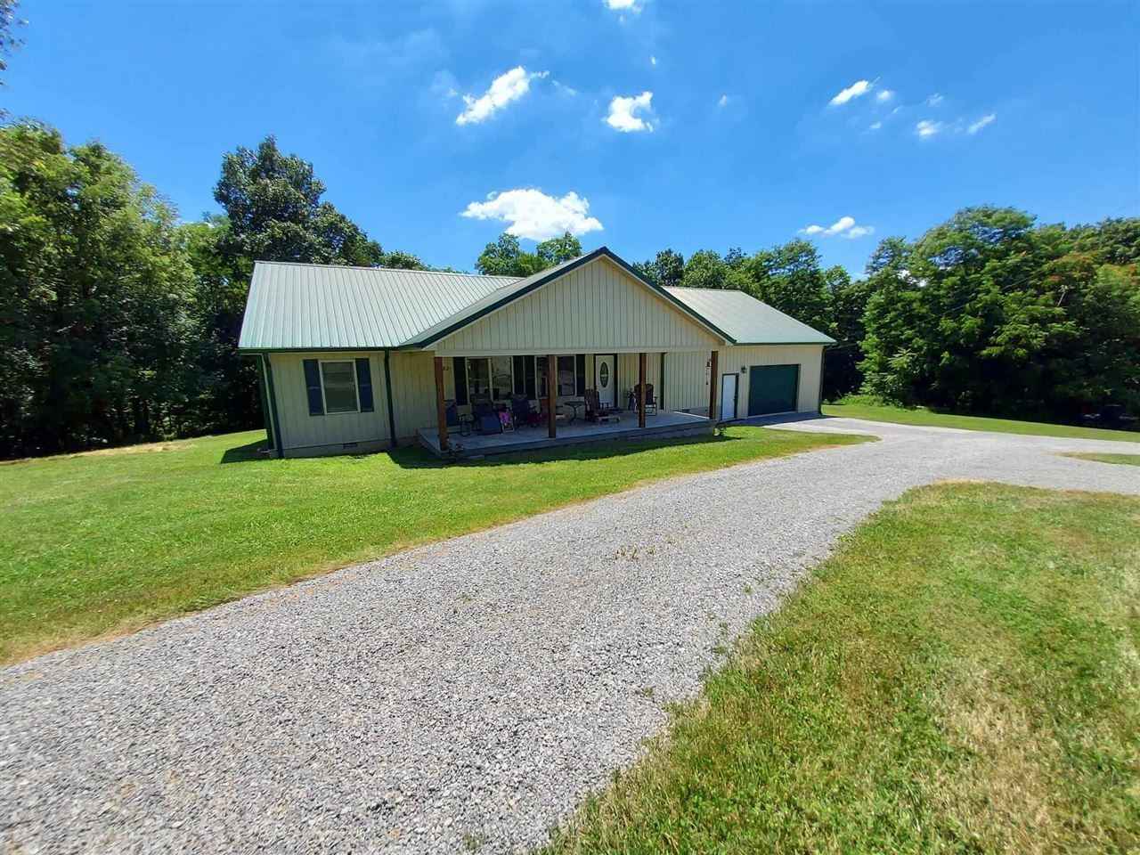 260 Maple Hill Spur Rd  