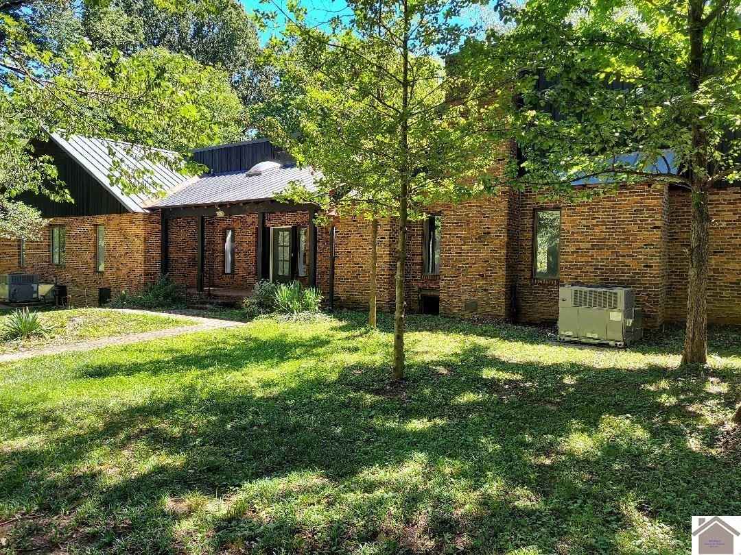 1435 US Hwy 641 North  