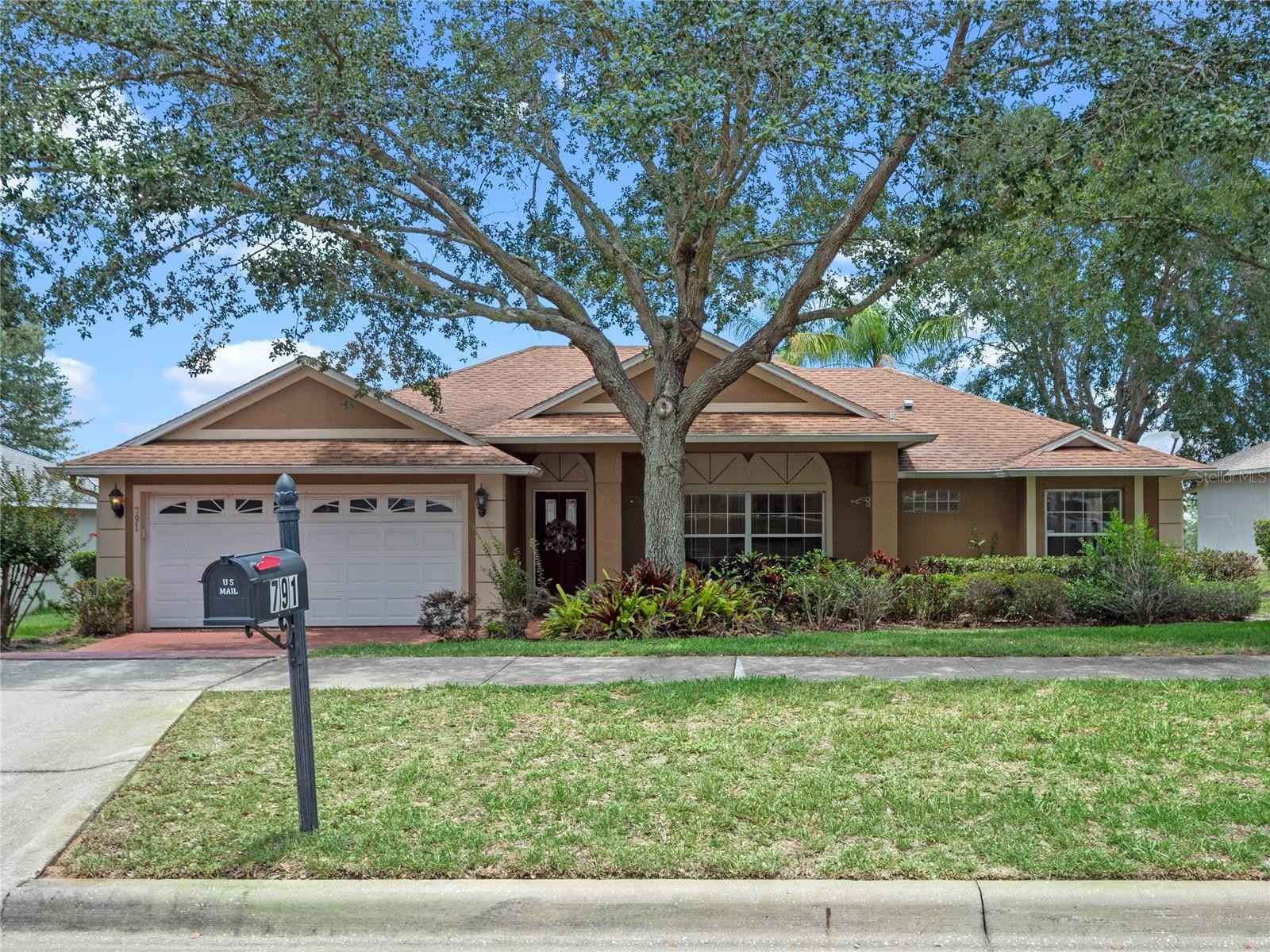 791 PRINCETON Dr  