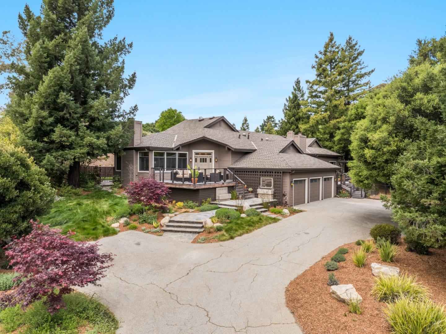 7 Applewood Ln  