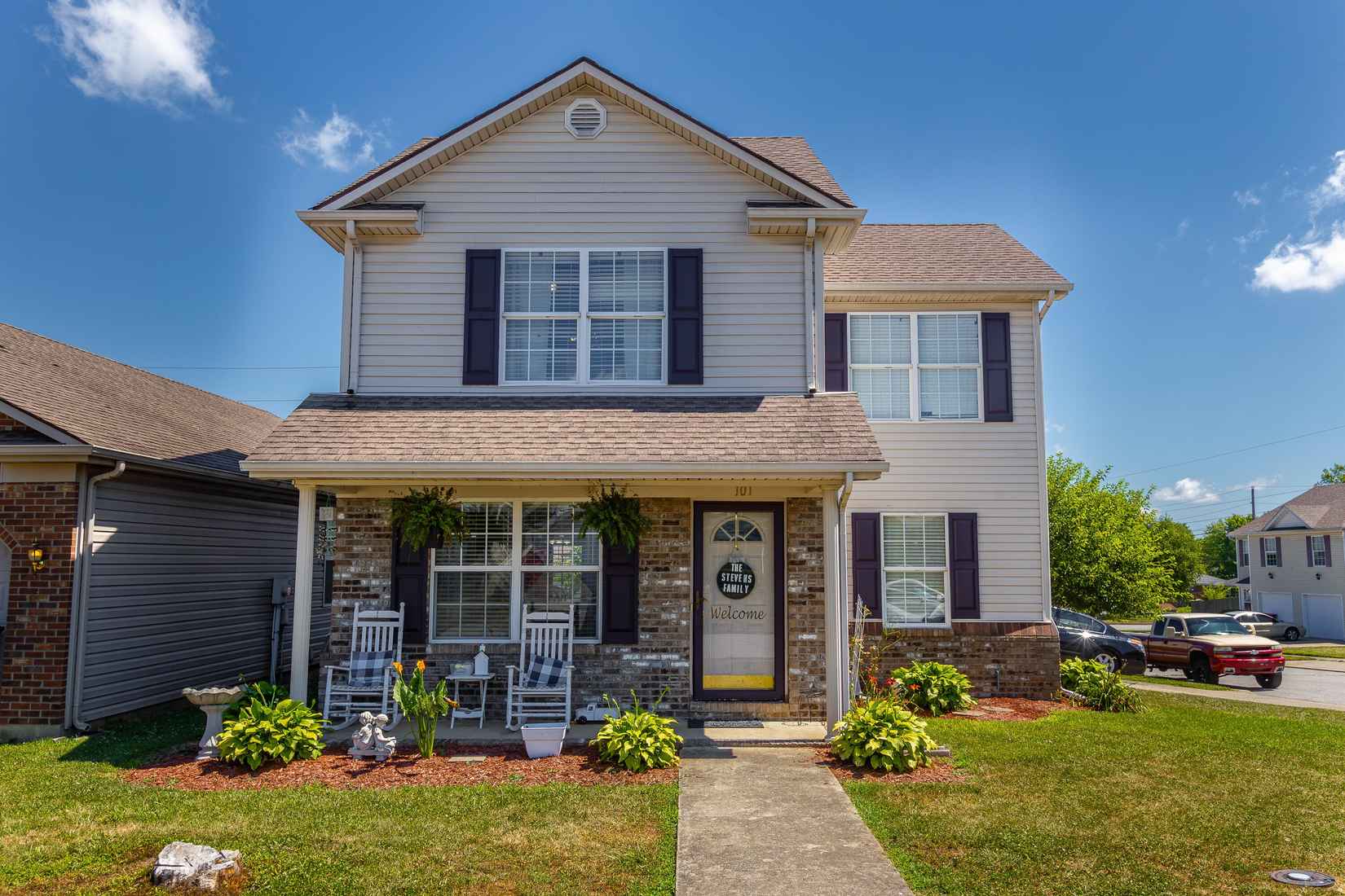 101 Olivia Dr  