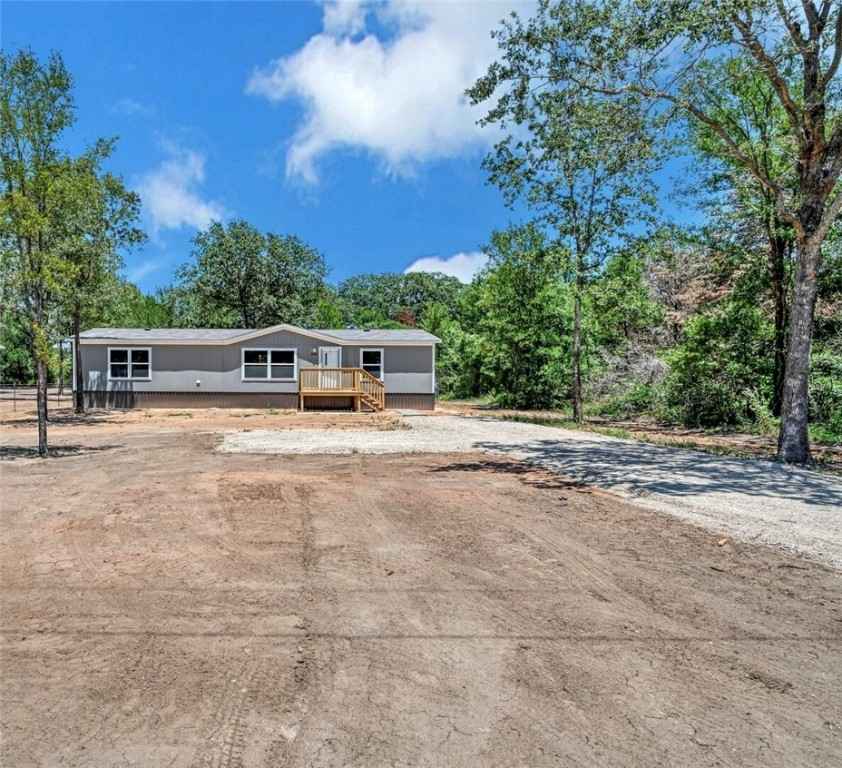 342 Eleanor Rd  