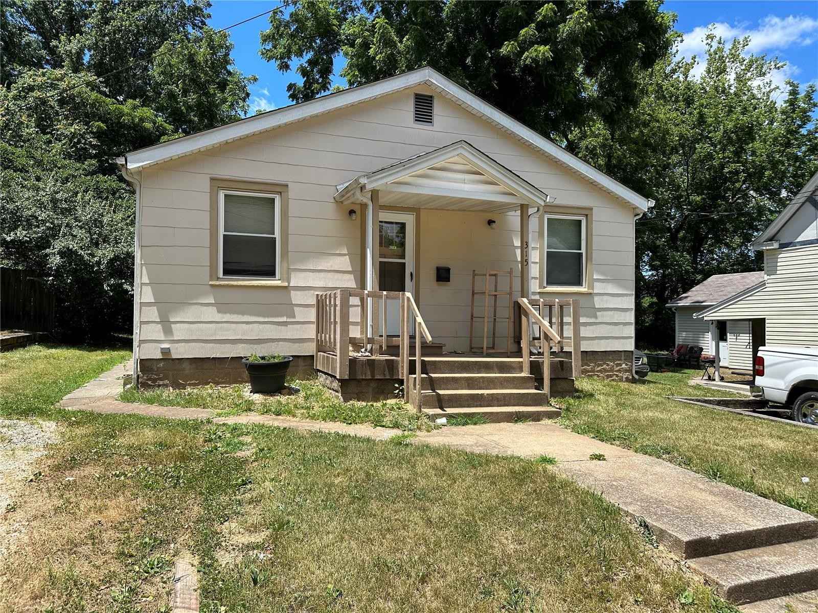 315 North 9th St  