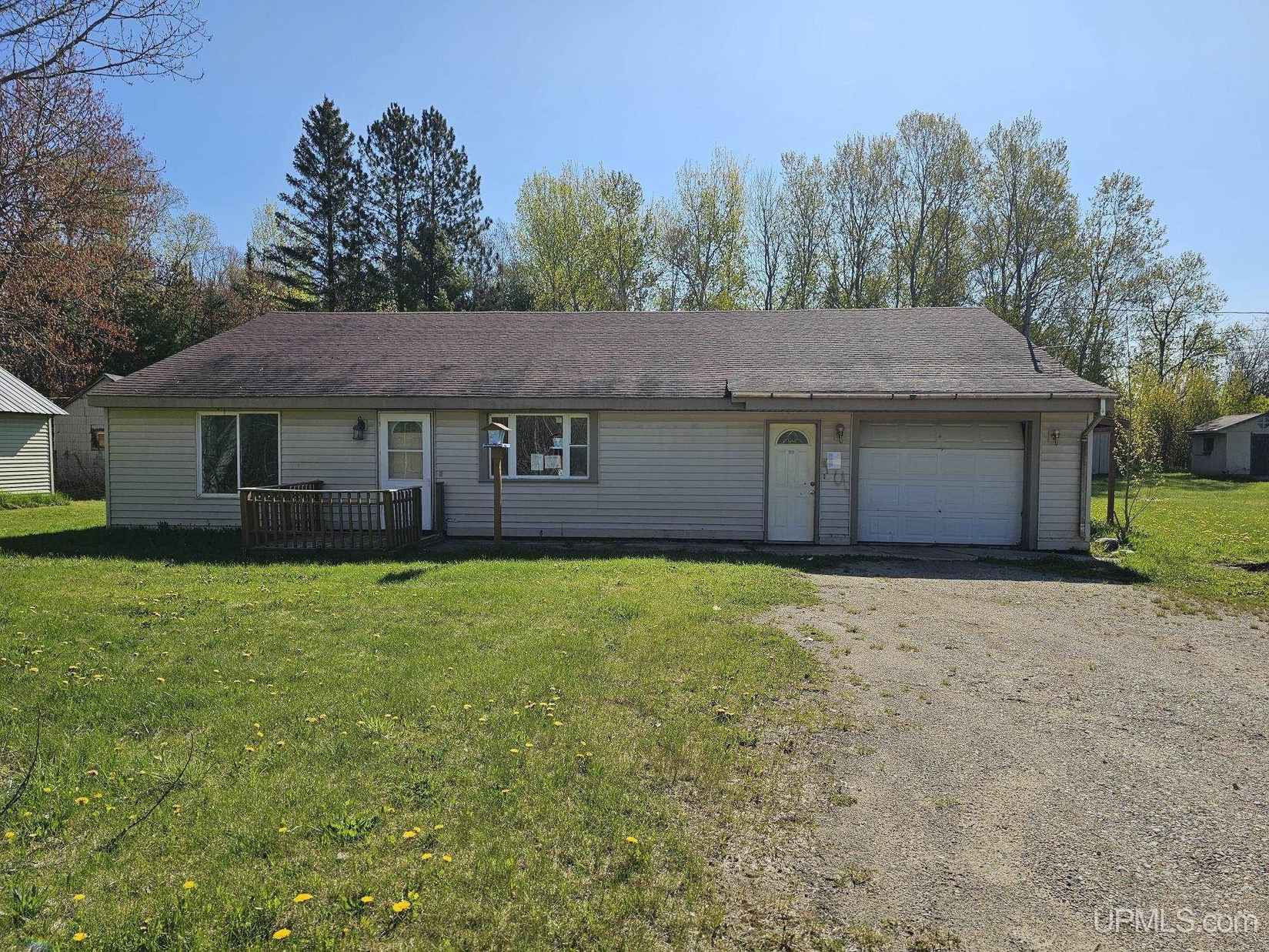 8358 Co Rd 387  