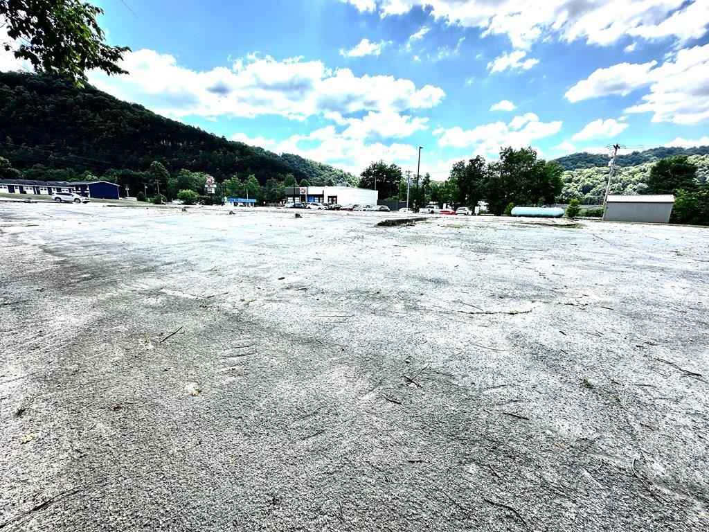 800 Hazard Rd  