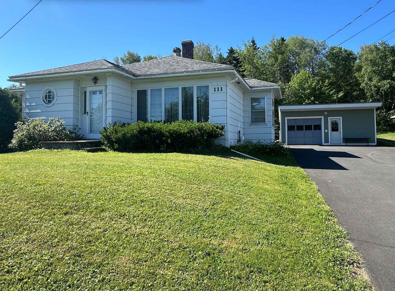 111 S Perley Brk Rd  