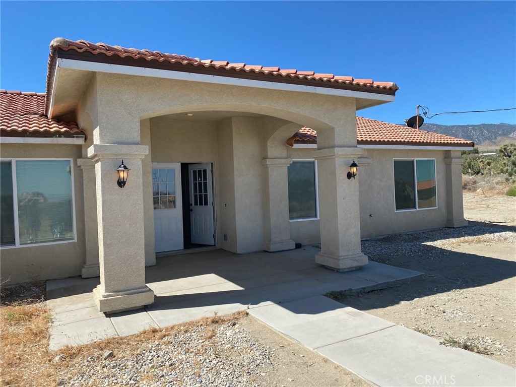 465 solano Rd  