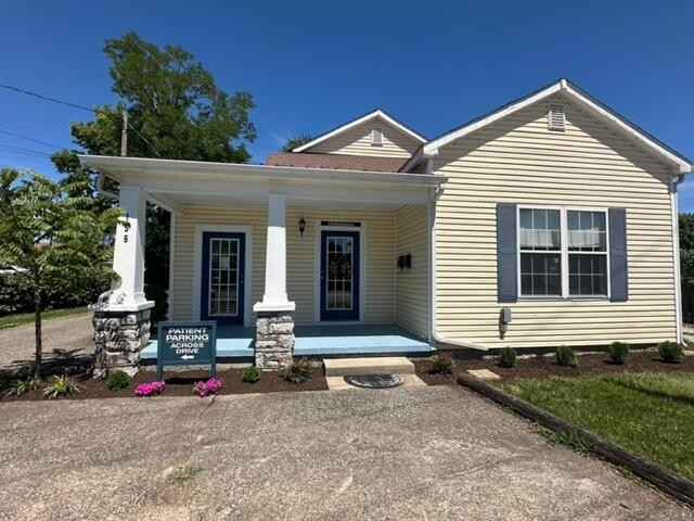 156 Frankfort St  