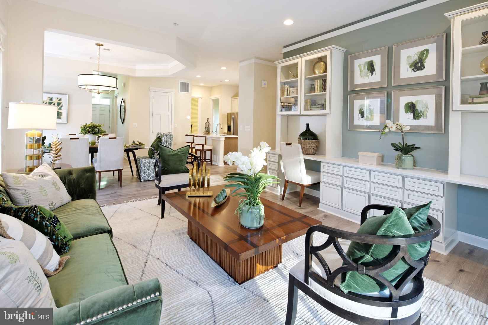 1250 LAKE MICHIGAN Dr  