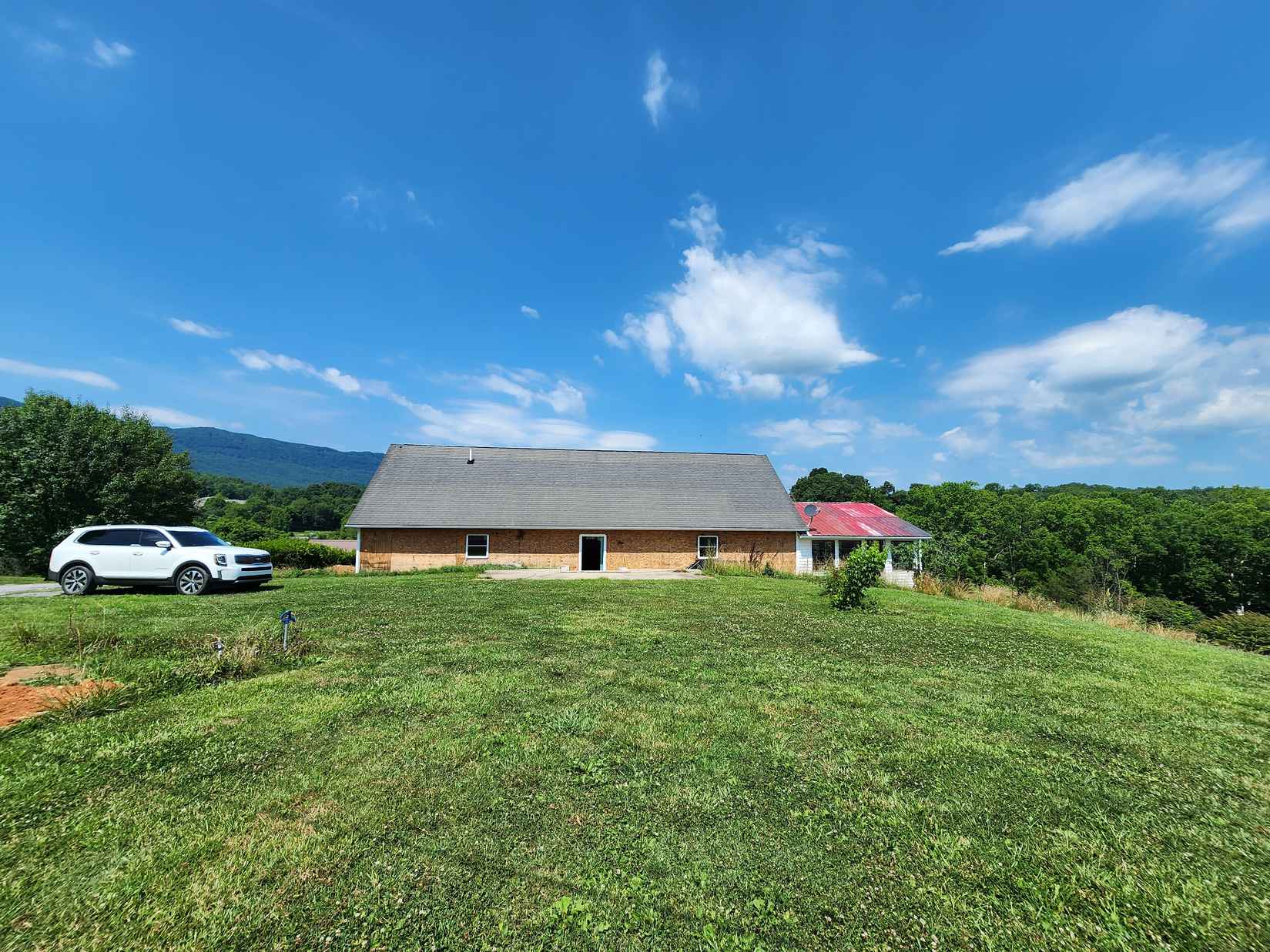 181 Sunshine Hl Dr  