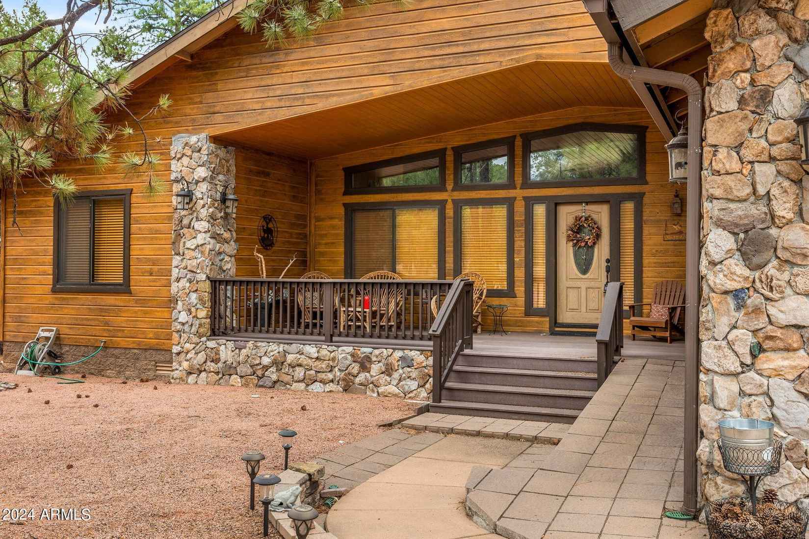 4602 MOUNTAIN GATE Cir  