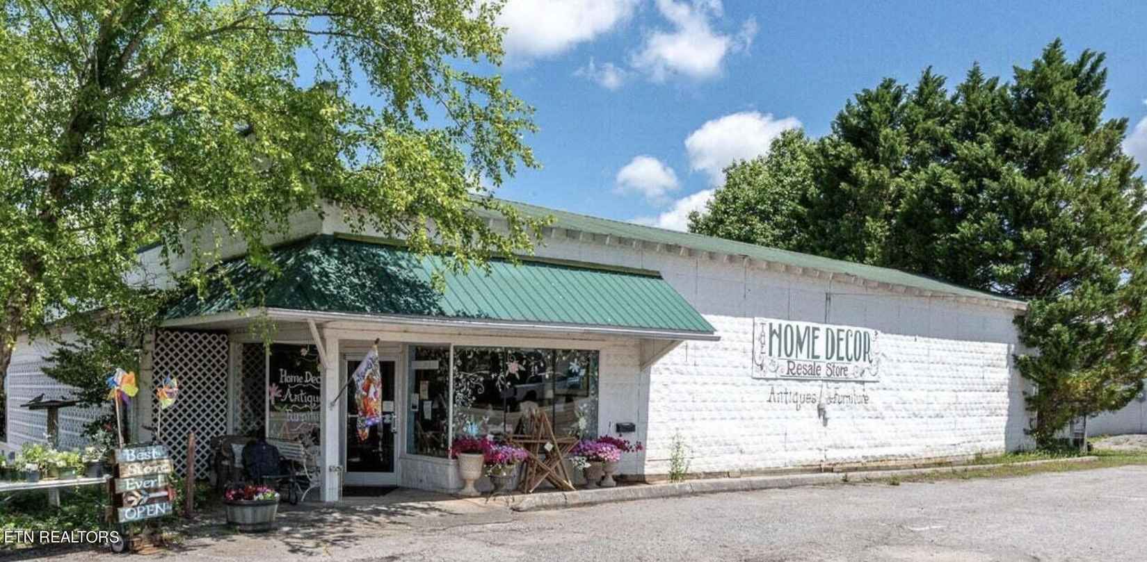 6710 Morganton Rd  