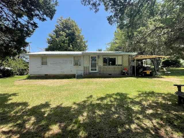 5827 Sandra Dr  
