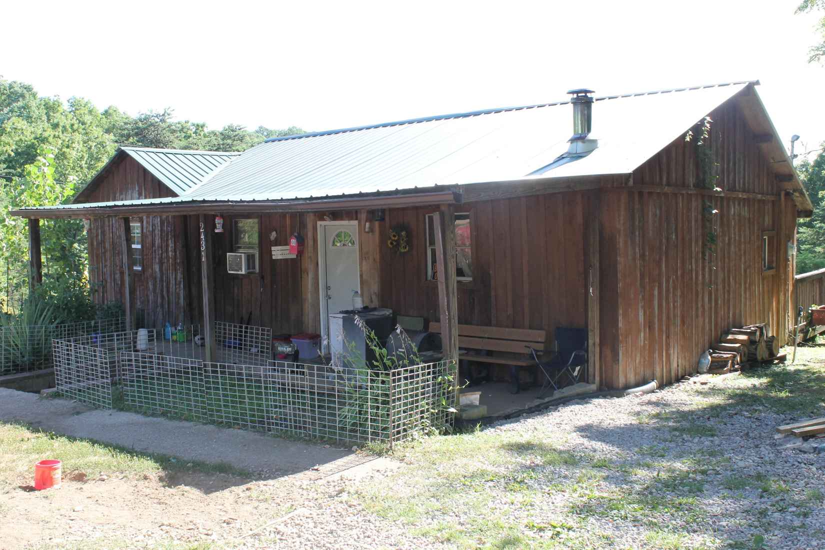 2431 Pine Rdg Rd  