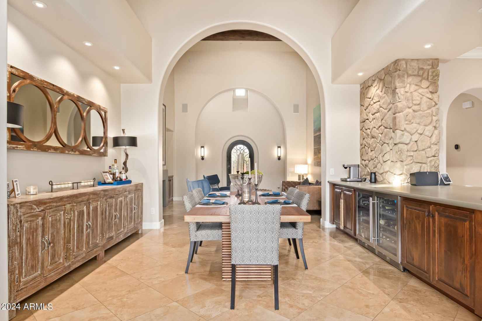 9413 E Desert Vlg Dr  