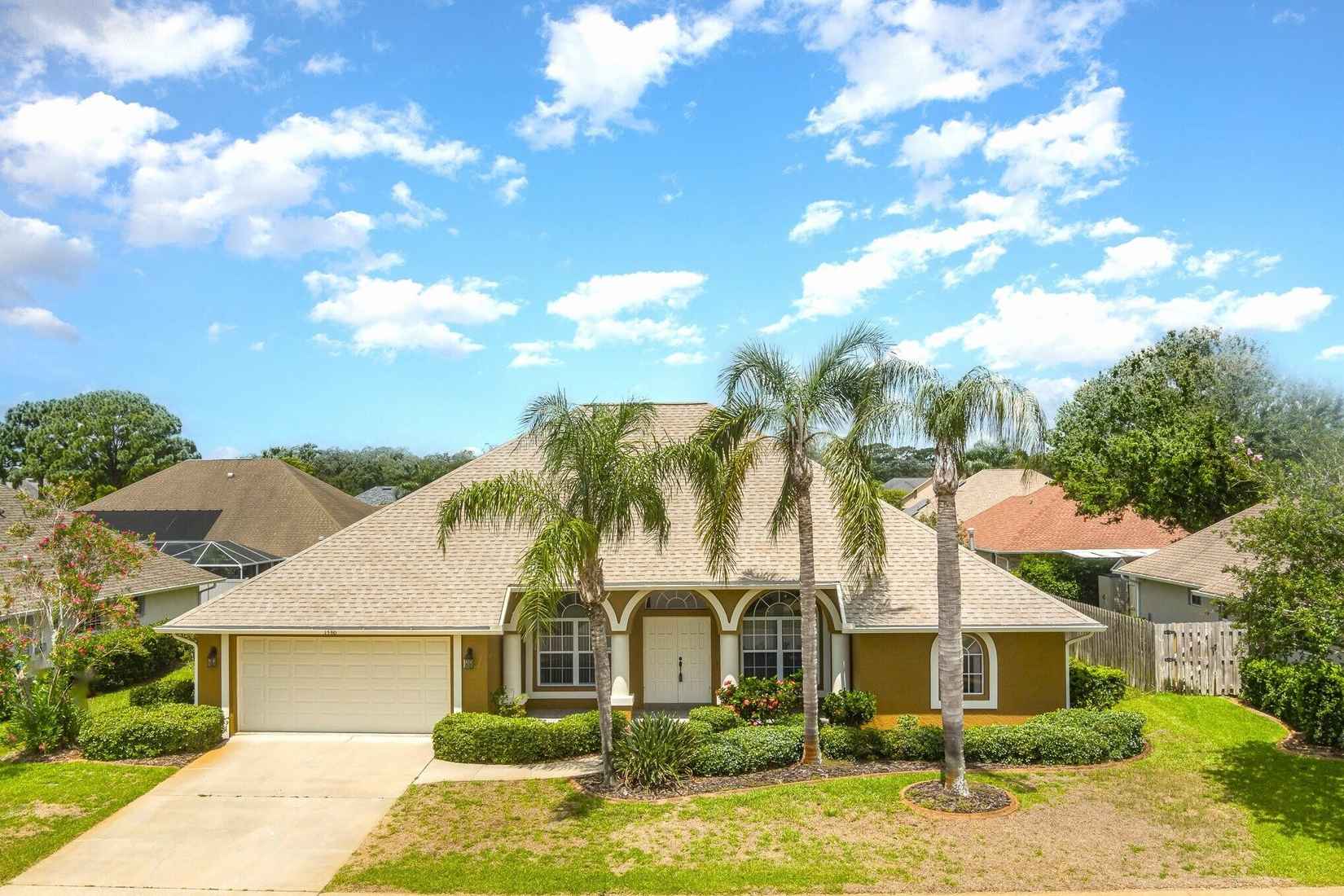 1560 Banana Dr  