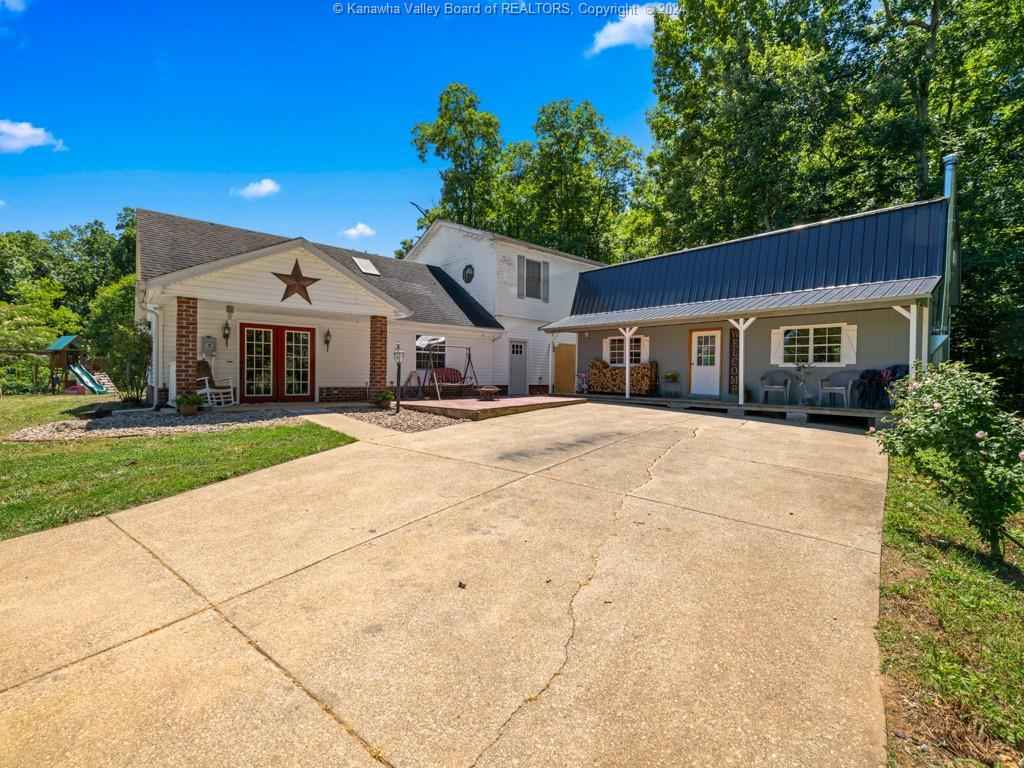 9758 Charleston Rd  