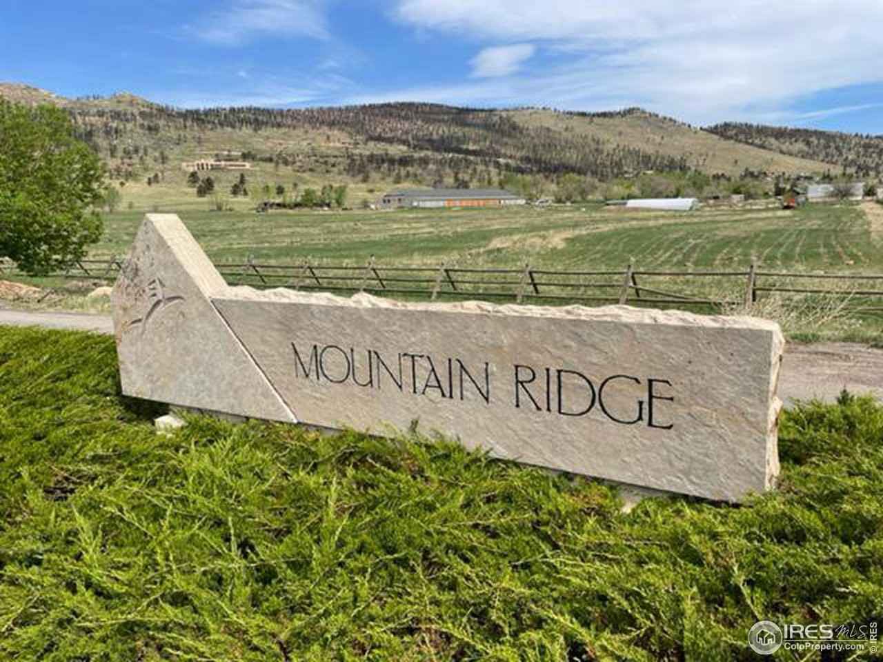 9480 Mountain Rdg Dr  