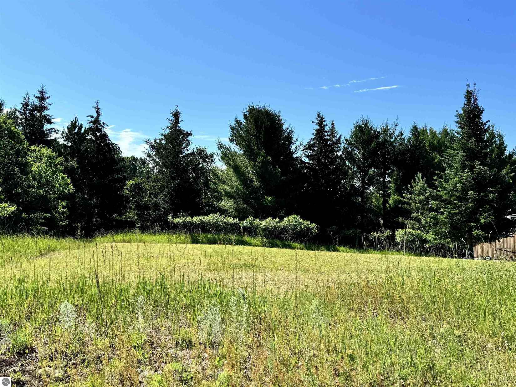 00 Arbutus Dr  